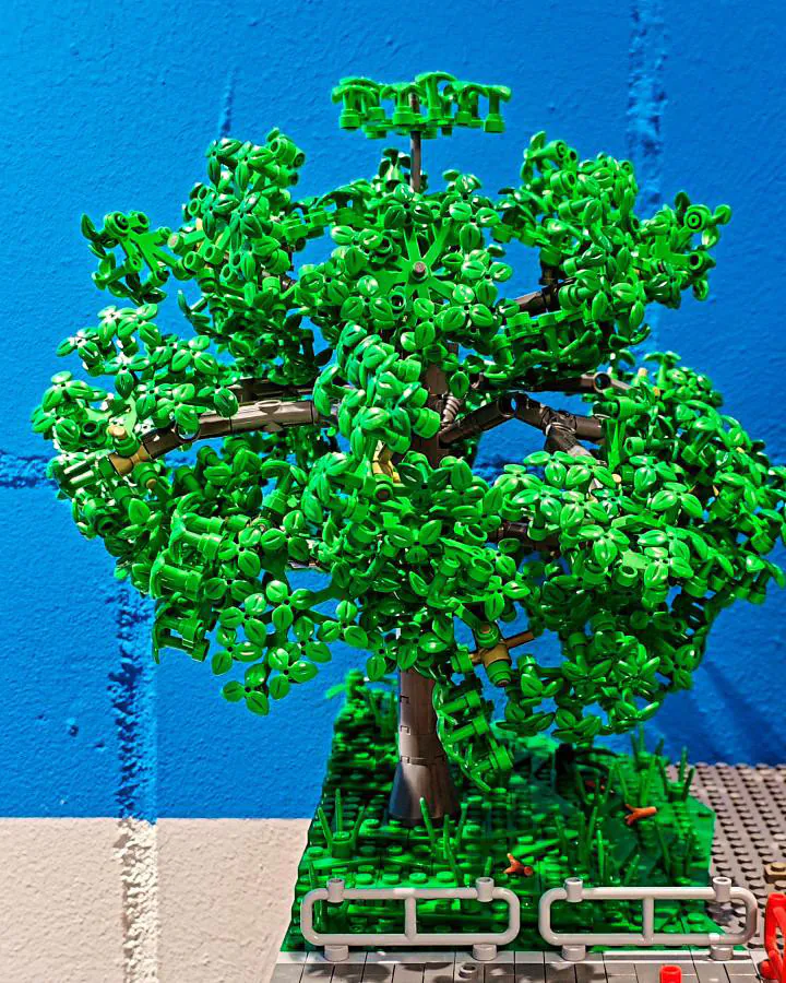 Klemmbaustein-Baum